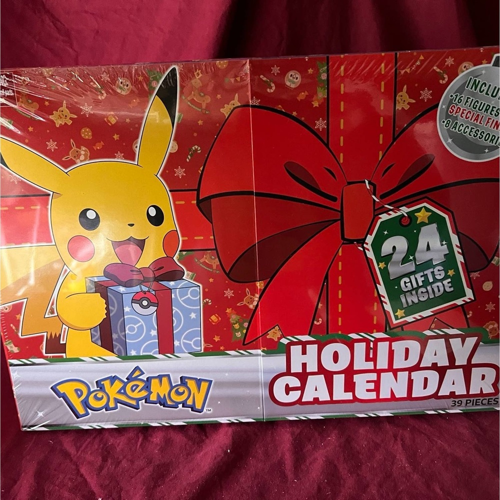 Pokemon Holiday Calendar 24 Gifts inside NEW